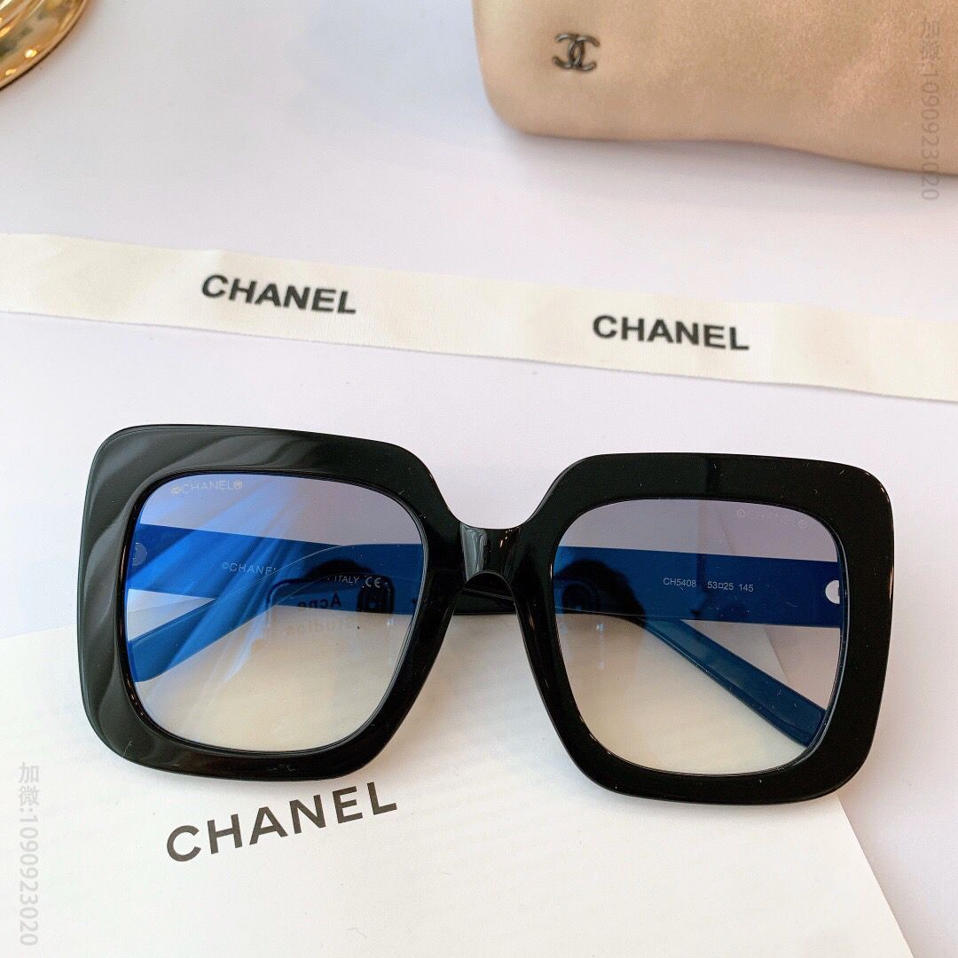 CHANEL香奈儿简约字母镜腿方框太阳眼镜