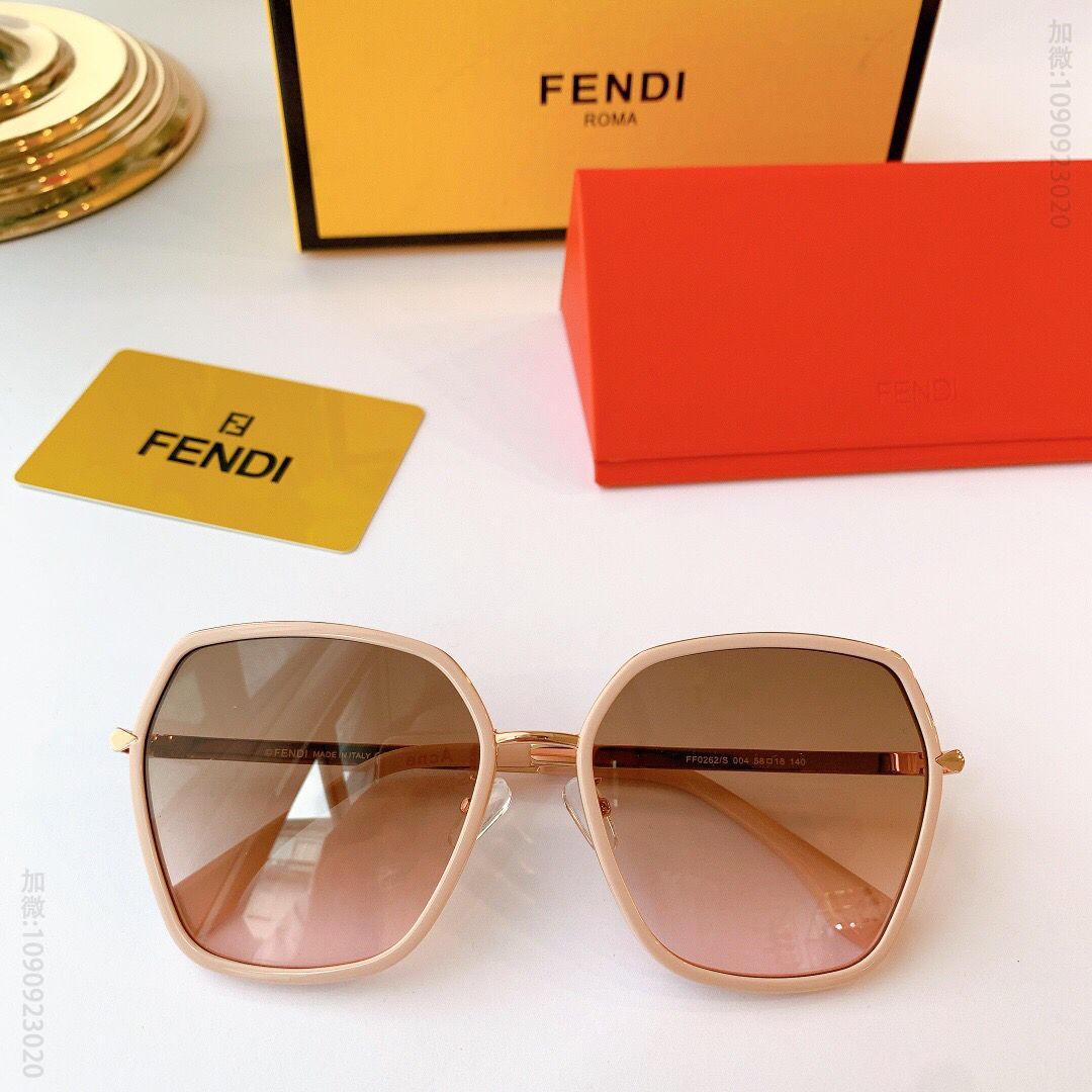 FENDI芬迪字母logo简约女士太阳眼镜