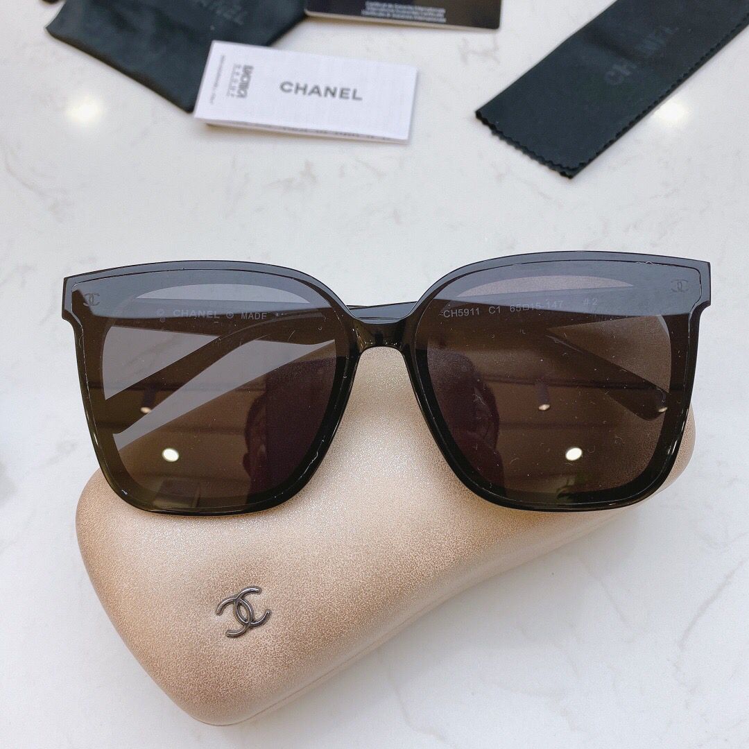CHANEL香奈儿新款时尚板材字母logo镜片男女通用太阳眼镜
