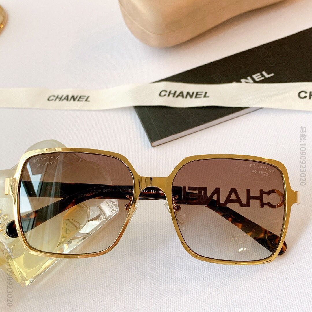 CHANEL香奈儿不对称CHANEL字样logo女士太阳眼镜