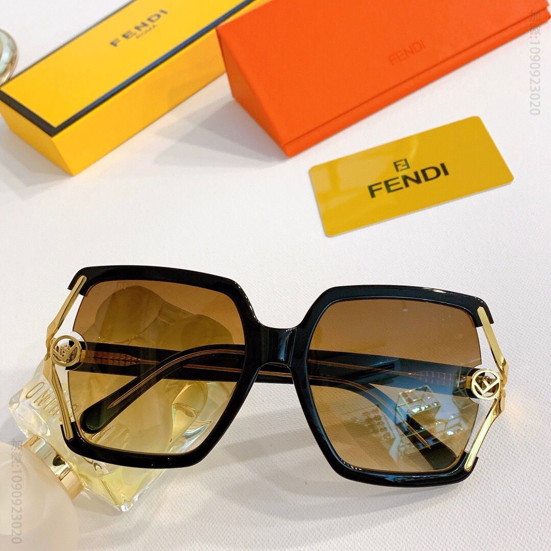 FENDI芬迪新品镜面镂空LOGO元素女士太阳眼镜
