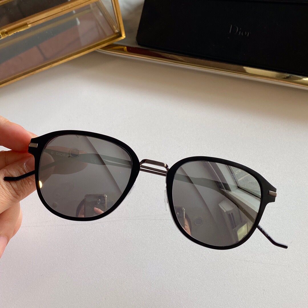Dior迪奥新品高品质复古椎圆形大框时尚太阳眼镜