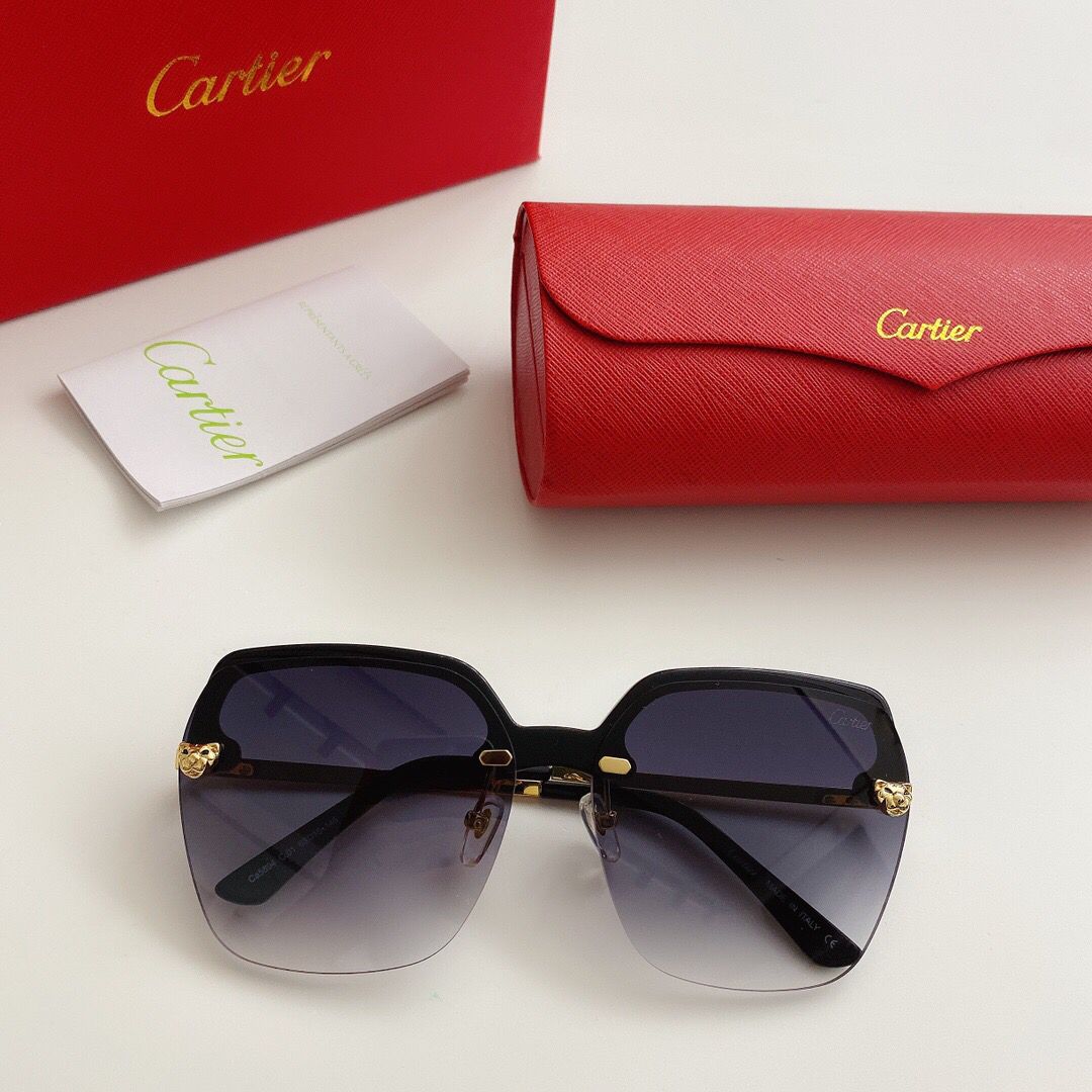Cartier卡地亚时尚大方标志金‮豹属‬子头太阳眼镜