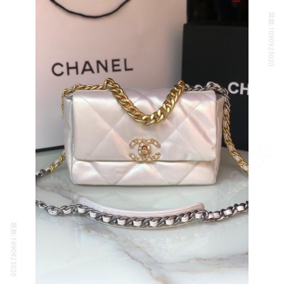 Chanel 银白 原单进口牛皮 里配原版布 高仿香奈儿