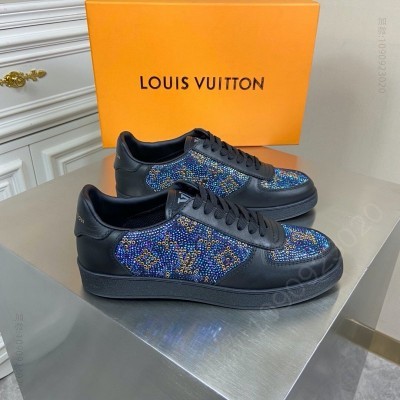 LV男鞋 LV LV TRAINER 运动鞋 人造钻石运动鞋 蓝色 高仿LV