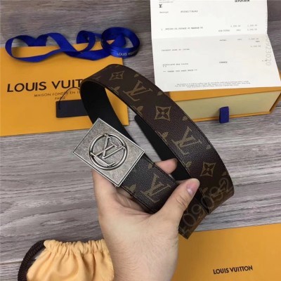LV男士皮带/腰带 LOUIS VUITTON 专柜新品 LV皮帶 牛皮皮带 金属板扣 银 高仿LV