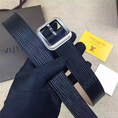 LV女士皮带/腰带 LV 路易威登 专柜新品 LV水波纹 牛皮皮带 金属针扣 女士皮带 藏蓝色 高仿LV皮带 原单LV腰带 A货LV