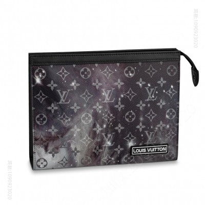 老花LV男包 LV Pochette Voyage MM手袋 LV太空系列男包 LV手包 LV手拿包 原单路易威登男包 高仿LV