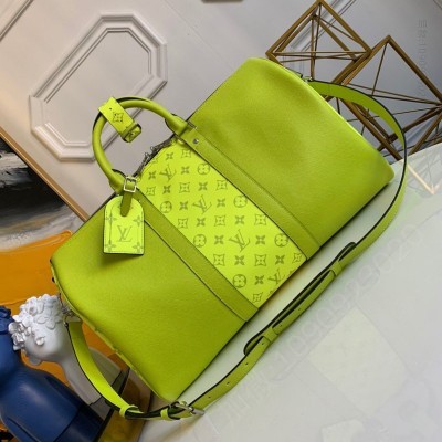 老花LV男包 LV KEEPALL 45旅行袋（配肩带） LV Taiga 皮革旅行袋 黄色 原单路易威登男包 高仿LV