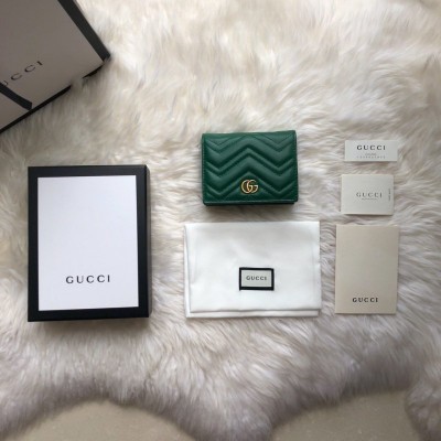 古驰女士钱包 Gucci GG Marmont绗缝V型皮革小号钱包 绿色 原单古驰钱夹