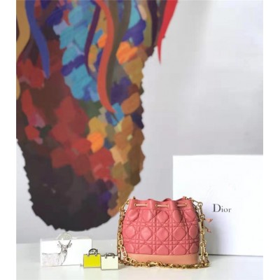 迪奥女包 Dior迪奥 复古小水桶包 藤格纹牛皮 抽绳 mini迪奥水桶包 粉色 原单迪奥