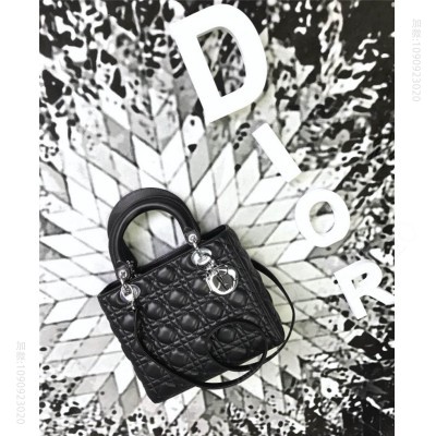 迪奥女包 Dior女包 迪奥包包 迪奥戴妃羊皮 Lady Dior 经典戴妃包 黑色 高仿迪奥女包