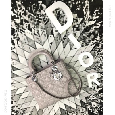 迪奥女包 Dior女包 迪奥包包 迪奥戴妃羊皮 Lady Dior 经典戴妃包 灰色 高仿迪奥女包