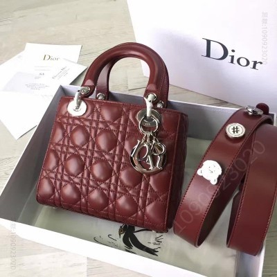 迪奥女包 Dior LADY DIOR小羊皮手提包 2017新款迪奥徽章戴妃包 枣红色 高仿迪奥女包