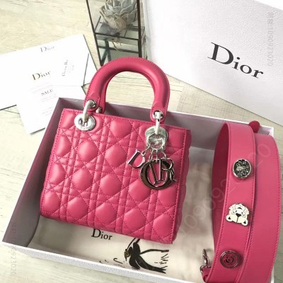 迪奥女包 Dior LADY DIOR小羊皮手提包 2017新款迪奥徽章戴妃包 玫红色 高仿迪奥女包