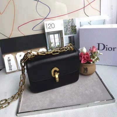 迪奥包包 Dior女包 21ST 小羊皮手包 金属链条 迪奥翻盖肩包 黑色 高仿迪奥女包 原单迪奥女包
