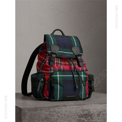 巴宝莉男包 巴宝莉 The Rucksack 大号镶拼苏格兰格纹 巴宝莉背包 军红色 原单巴宝莉 高仿巴宝莉男包