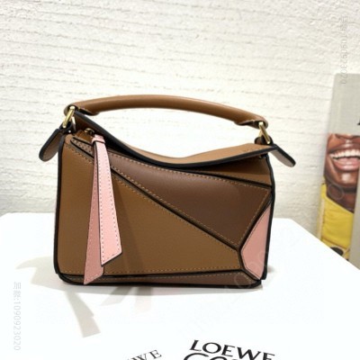 罗意威女包 LOEWE罗意威 Puzzle small Bag 罗意威小号几何包 棕色拼粉色 原单罗意威女包