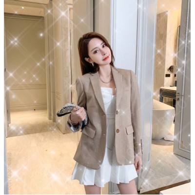 # 新季B晶饰镶嵌单排扣西装夹克