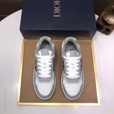 高版本(Dior)迪奥 情侣款 B27 运动鞋是该系列新品