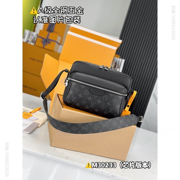 lv OUTDOOR lv Postman Bag M30233 