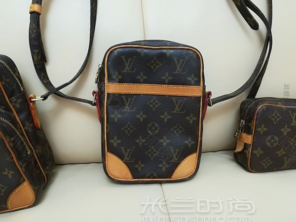 lv路易威登老花相机包 终于是集齐了这三款相机包花了很多心思哟只是把耳朵-lv的包包配皮白皮会变成肉粉色吗_高仿包包
