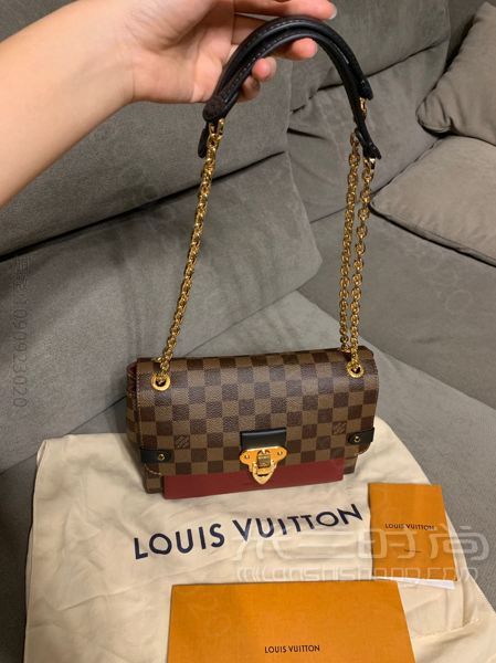 2019新款LV VAVIN 酒红色 英国入手-lv包包怎么样_高仿包包