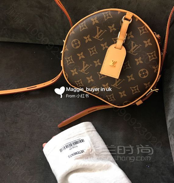 复古lv软饼上身图BOITE CHAPEAU SOUPLE_高仿包包