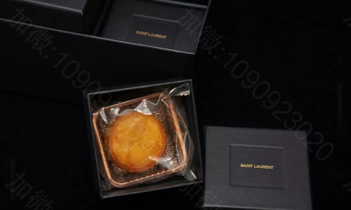 今年中秋季 lv dior hermes...这些品牌月饼真的太好看了！