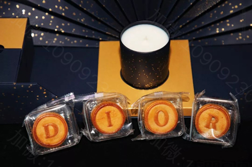 今年中秋季 lv dior hermes...这些品牌月饼真的太好看了！