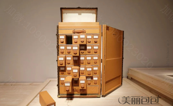 从上海lv展览 到充满传奇色彩的lv经典包