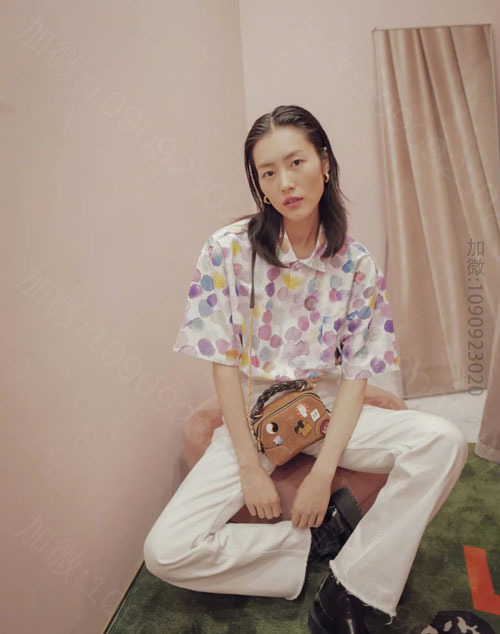 刘雯又晒包了！从大牌到小众这么多新款 快来扒一扒