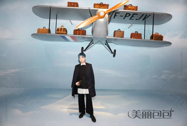 从上海lv展览 到充满传奇色彩的lv经典包