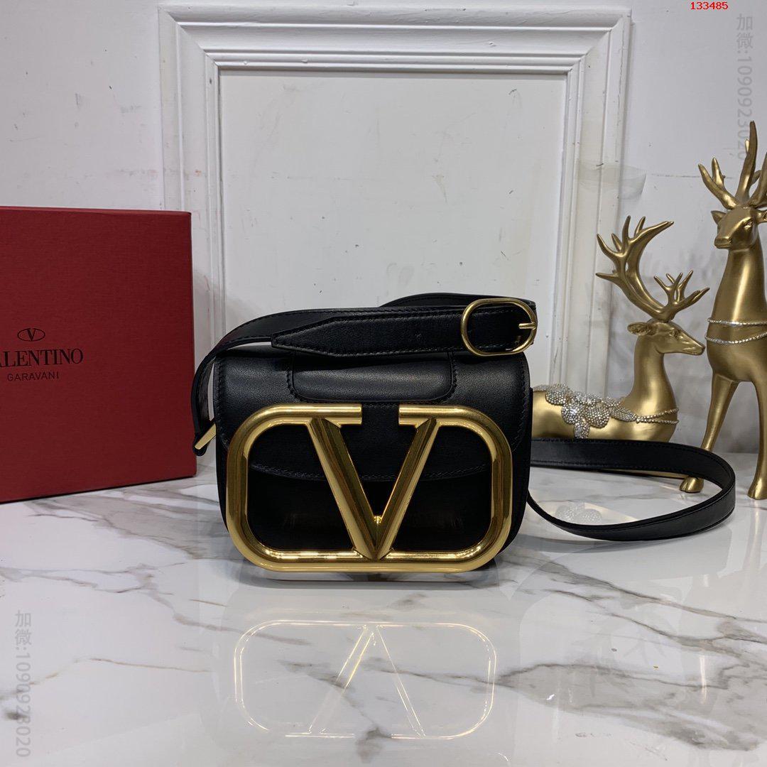 小号V家新品2023春夏走秀款风琴包G 高仿华伦天奴包包 精仿华伦天奴女包 原版华伦天奴女包 A货华伦天奴女包 原单华伦天奴女包 