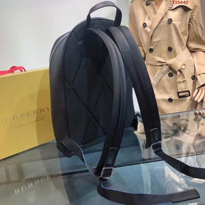 高仿巴宝莉男包,巴宝莉男包,高仿巴宝莉,Burberry