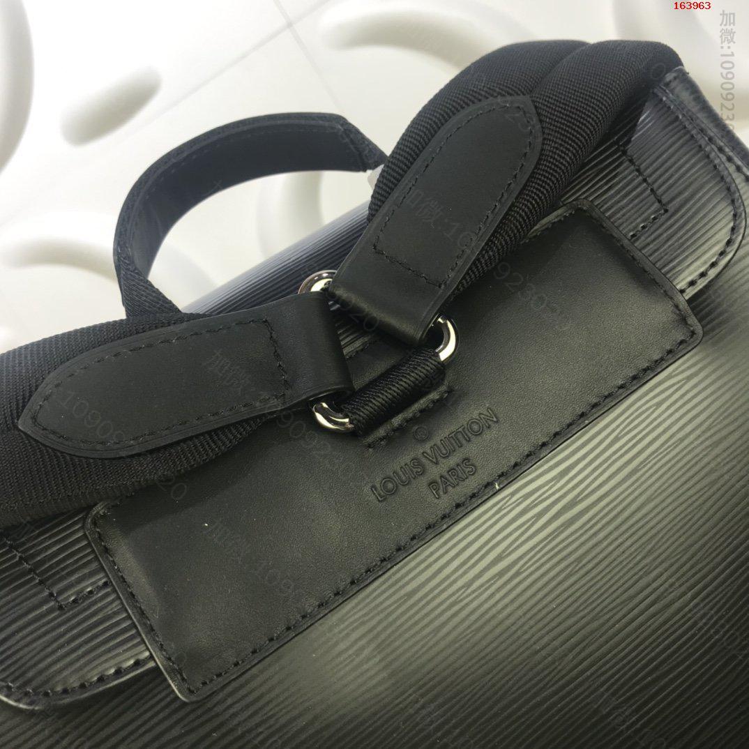 高仿LV双肩包,LV双肩包