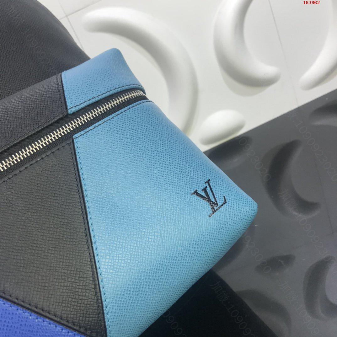 高仿LV双肩包,LV双肩包