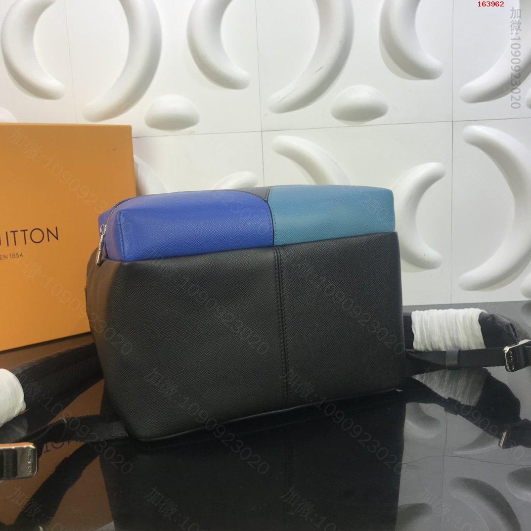 高仿LV双肩包,LV双肩包