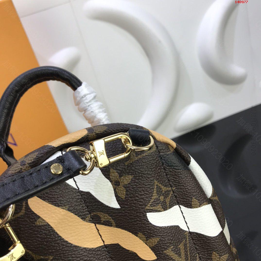 高仿LV双肩包,LV双肩包