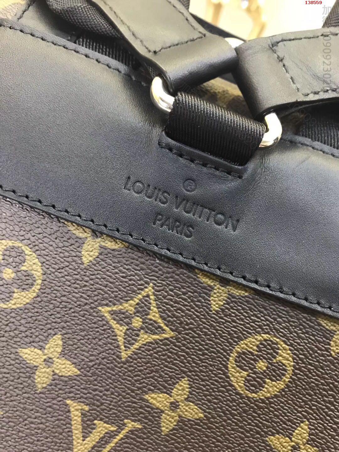 原单LV双肩包_哪里有卖高仿LV背包_精仿LV背包_原版LV双肩包_A货LV双肩包