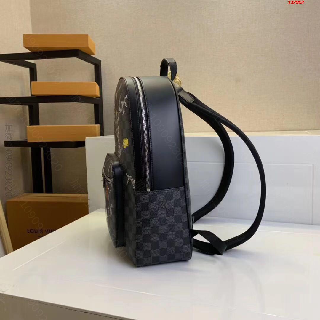 高仿LV双肩包,LV双肩包