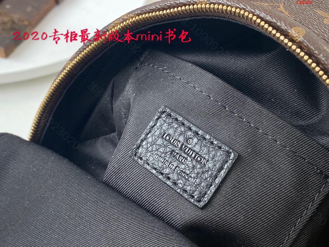 高仿LV双肩包,LV双肩包