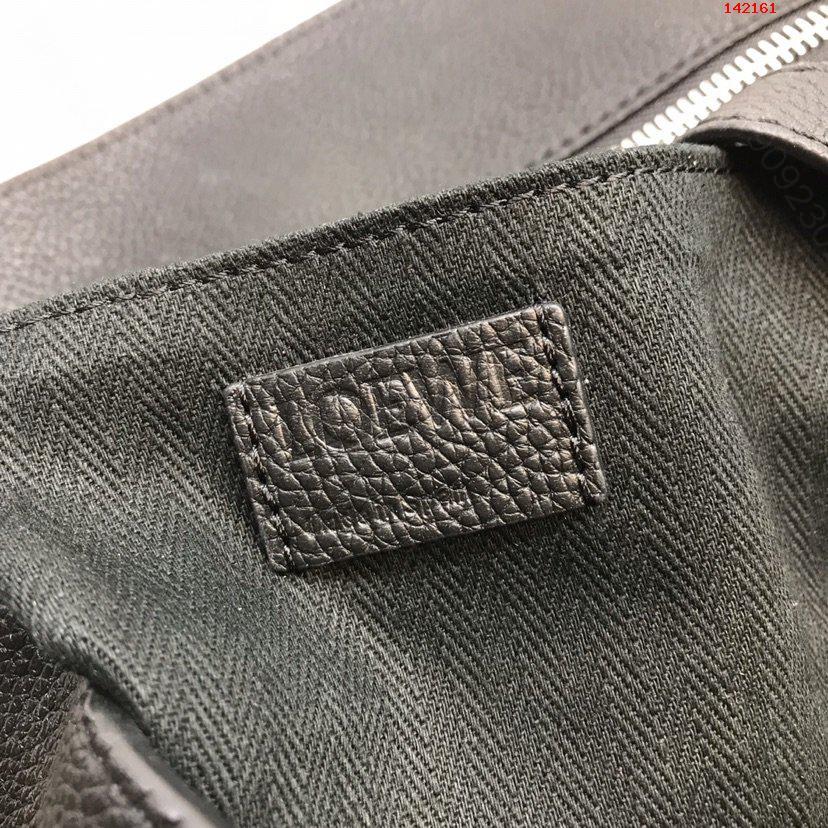 高仿罗意威背包,罗意威背包,高仿罗意威,LOEWE