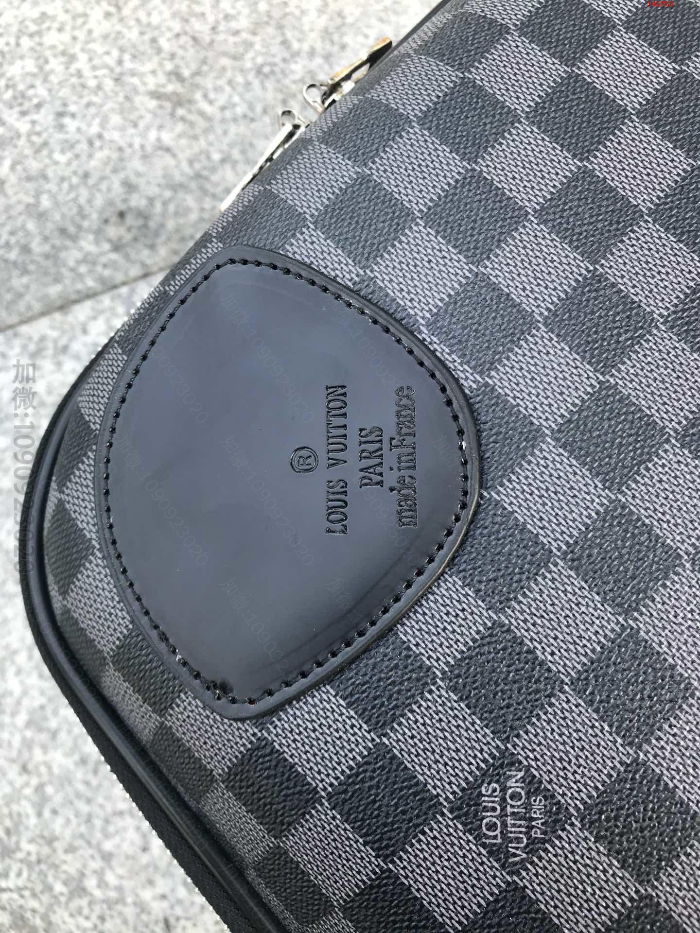 高仿lv旅行箱,lv旅行箱