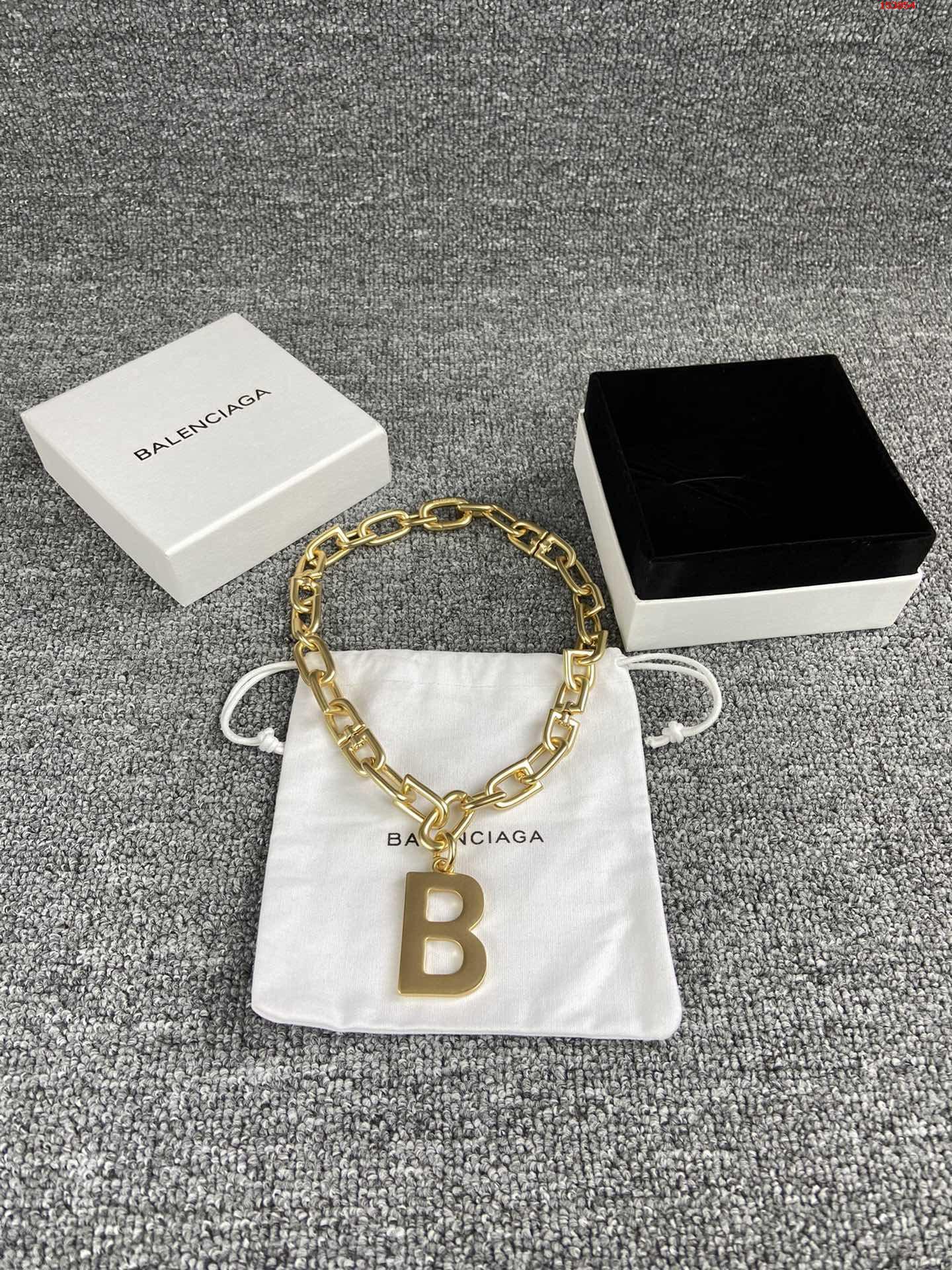 BALENCIAGA复古金属字母 高仿名牌项链 精仿名牌项链 原版名牌项链 A货名牌项链 原单名牌项链 