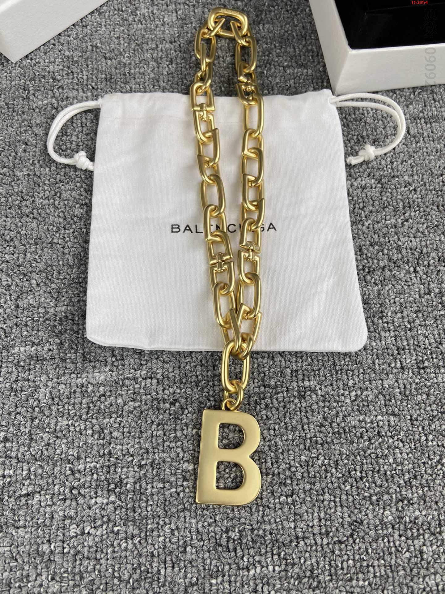 BALENCIAGA复古金属字母 高仿名牌项链 精仿名牌项链 原版名牌项链 A货名牌项链 原单名牌项链 