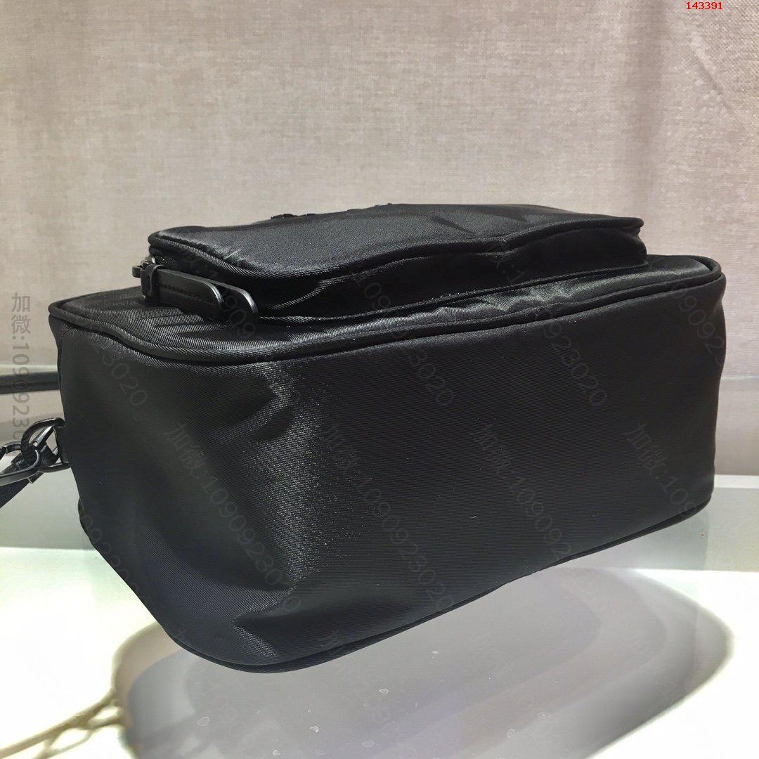 高仿品牌包包_精仿名牌手拿包/钱包_原版品牌包包_A货品牌手拿包/钱包_原单品牌包包