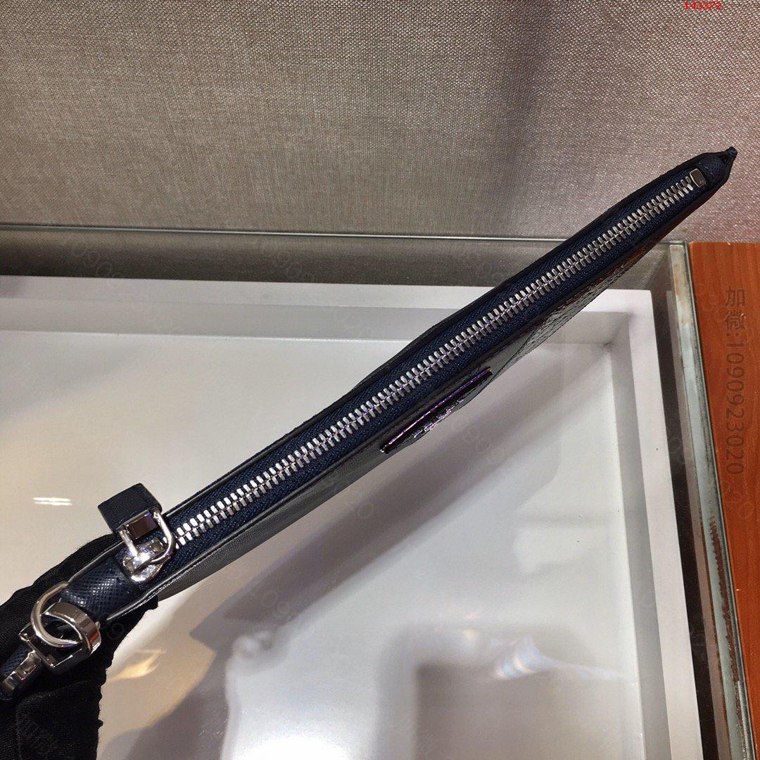 高仿品牌包包_精仿名牌手拿包/钱包_原版品牌包包_A货品牌手拿包/钱包_原单品牌包包