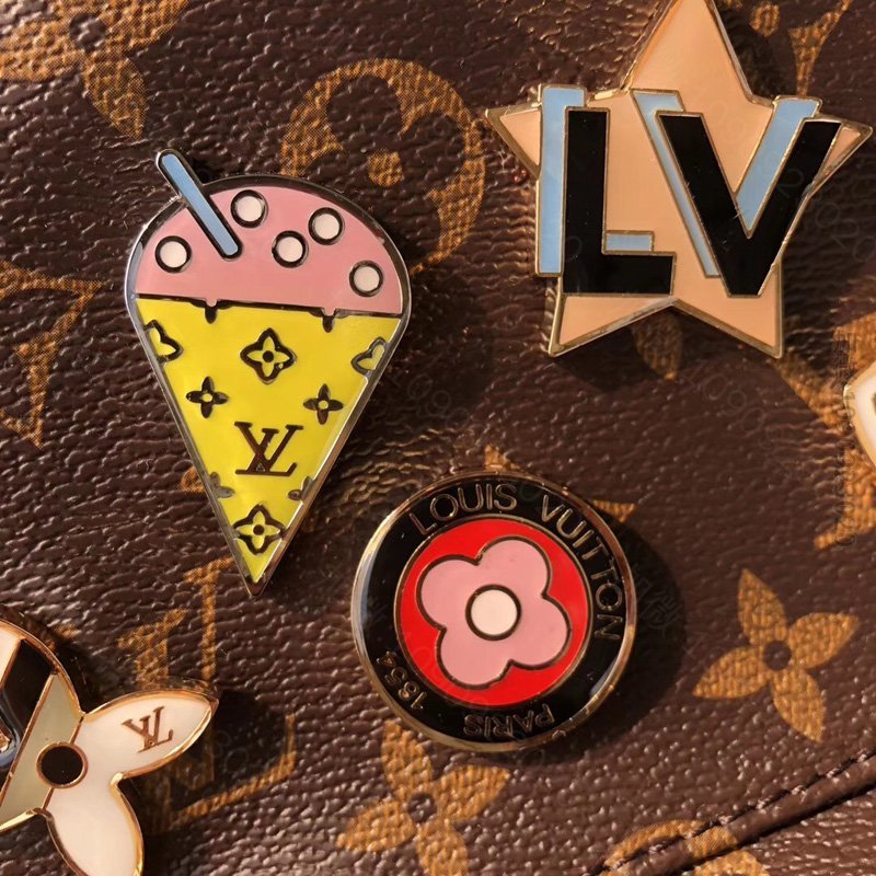 高仿LV双肩包,LV双肩包