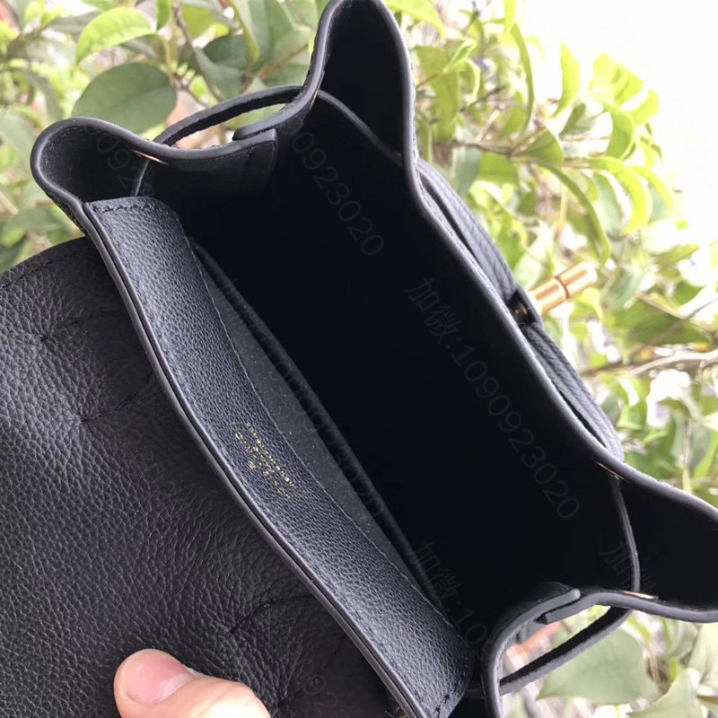 高仿LV双肩包,LV双肩包